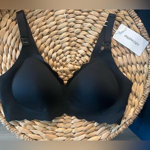 Momcozy black nursing bra